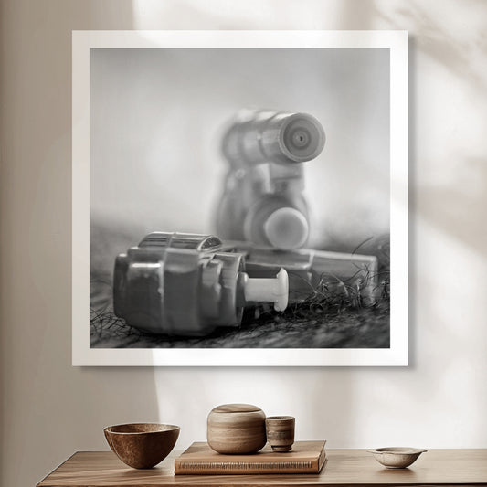 Narrative Works - Lost in the Bush - Ambushed - 60x60cm Square (#183249bw)