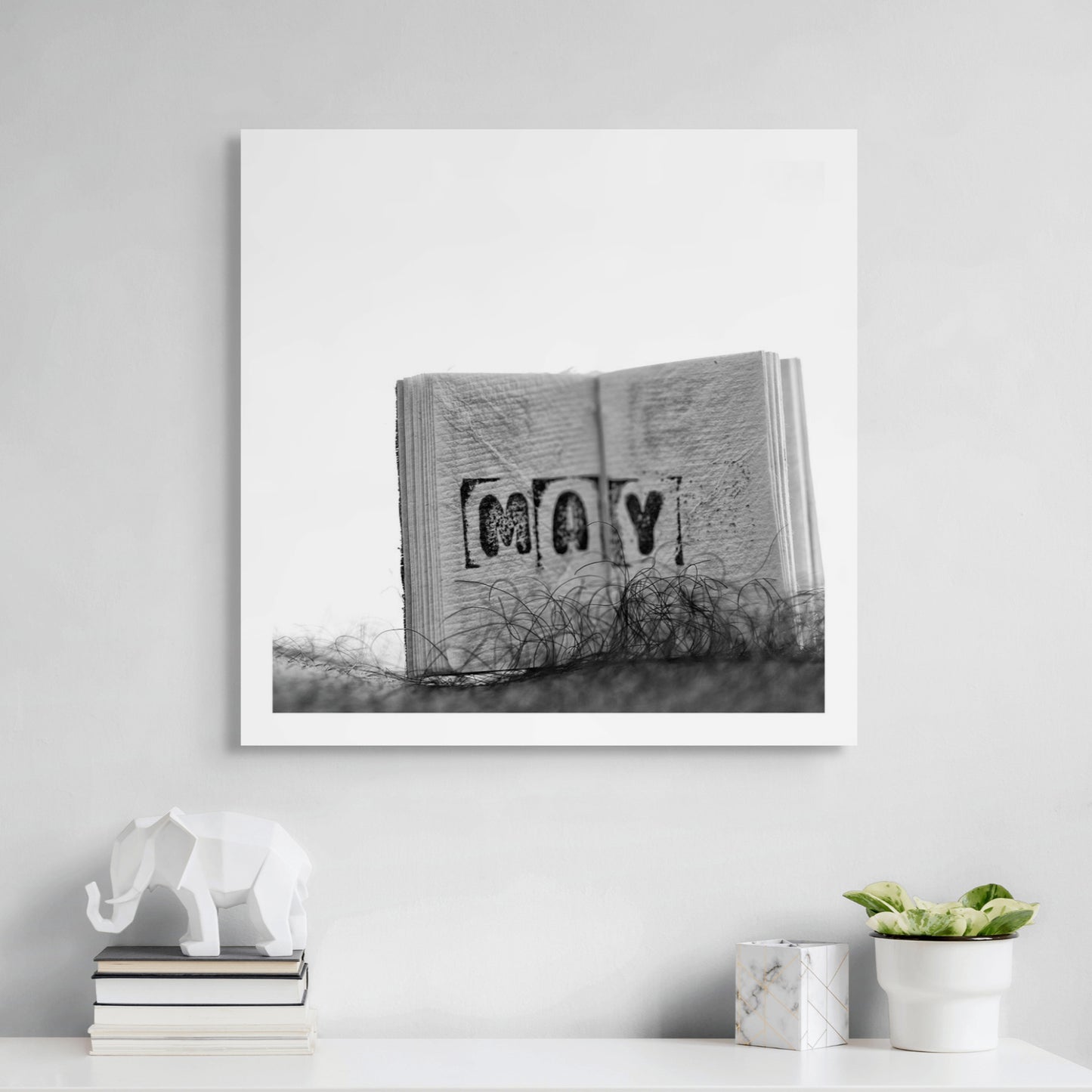 Narrative Works - Lost in the Bush - Maybush - 60x60cm Square (#182834)